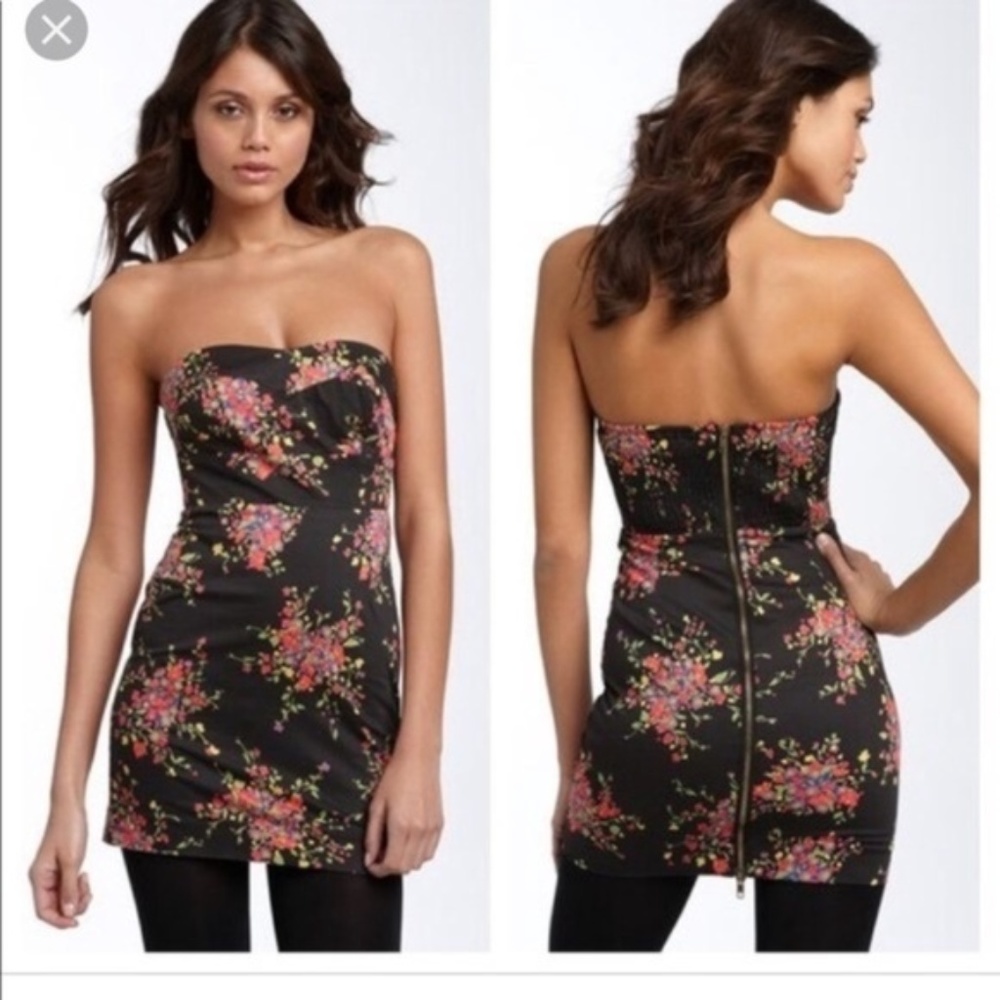Free people size 4 Poison Apple strapless dress